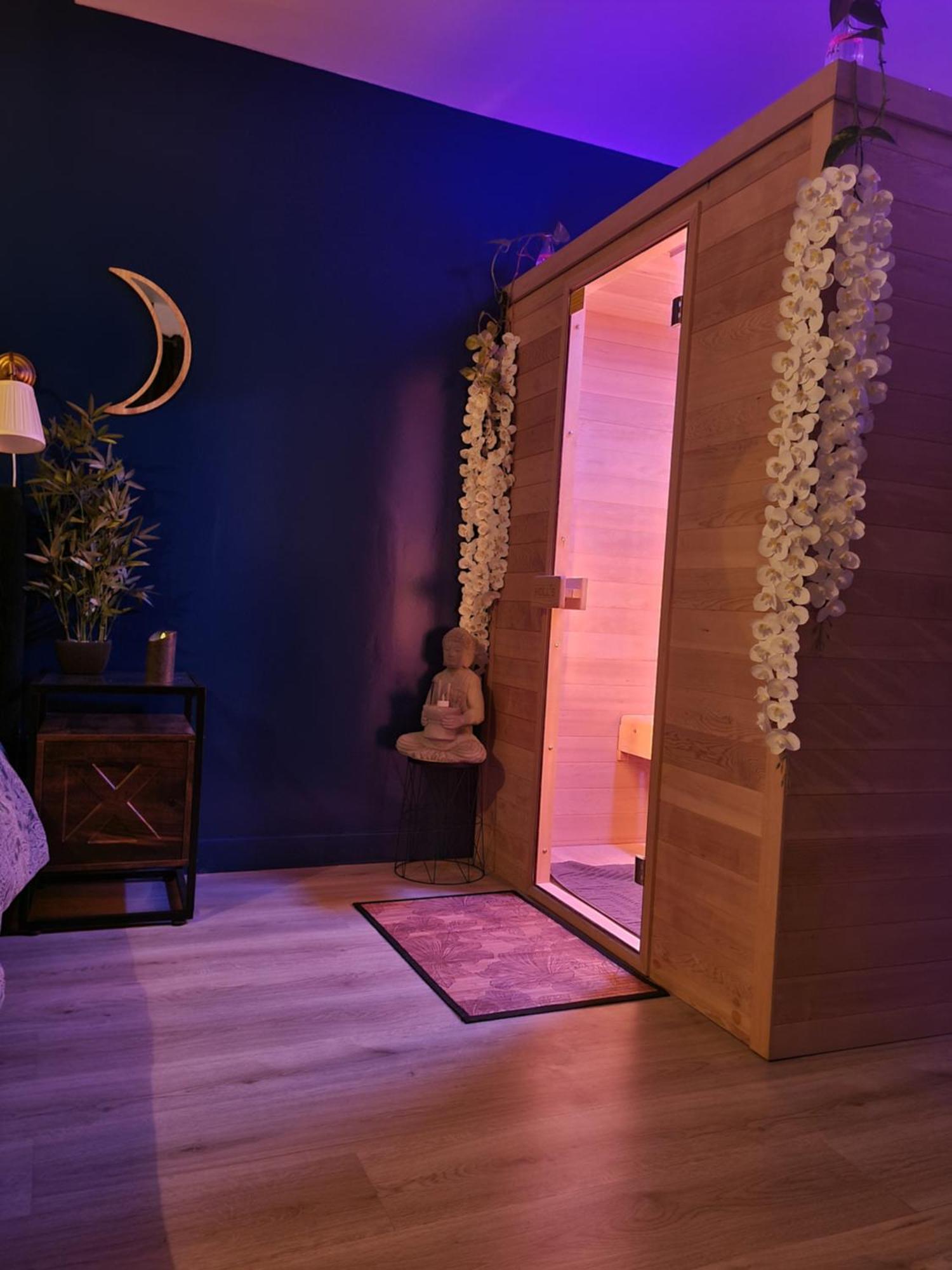 Sauna & Detente - Suite Privee - Tours - Netflix 외부 사진